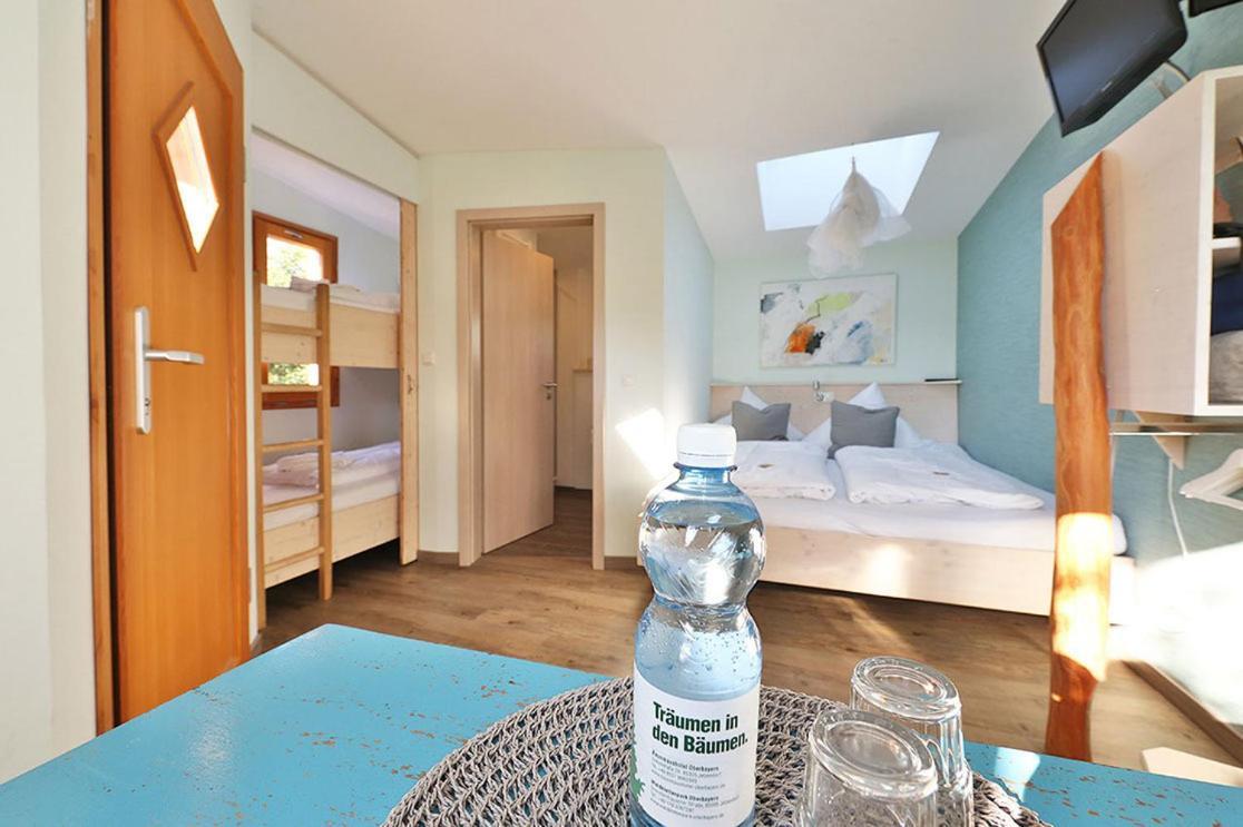Baumhaushotel Oberbayern Jetzendorf Стая снимка