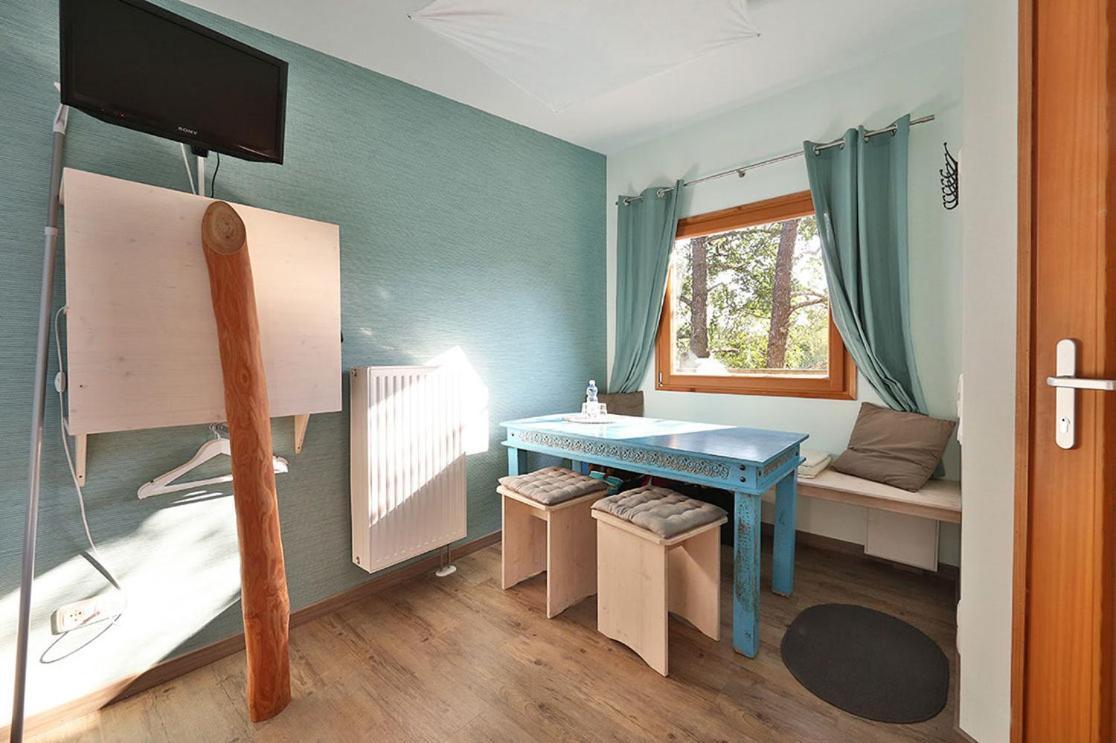 Baumhaushotel Oberbayern Jetzendorf Стая снимка